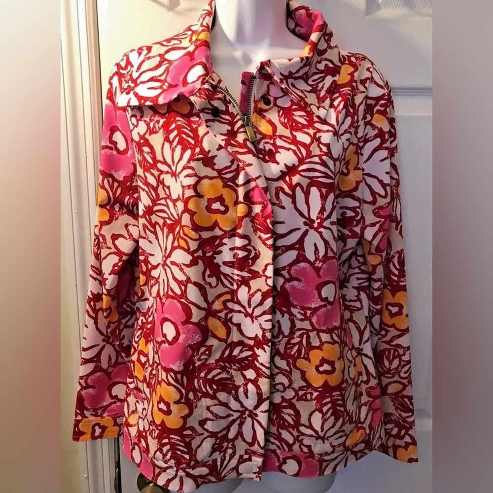 Chico’s ZENERGY Neema Jacket Floral Pink Orange Red White Light Golf Colorful